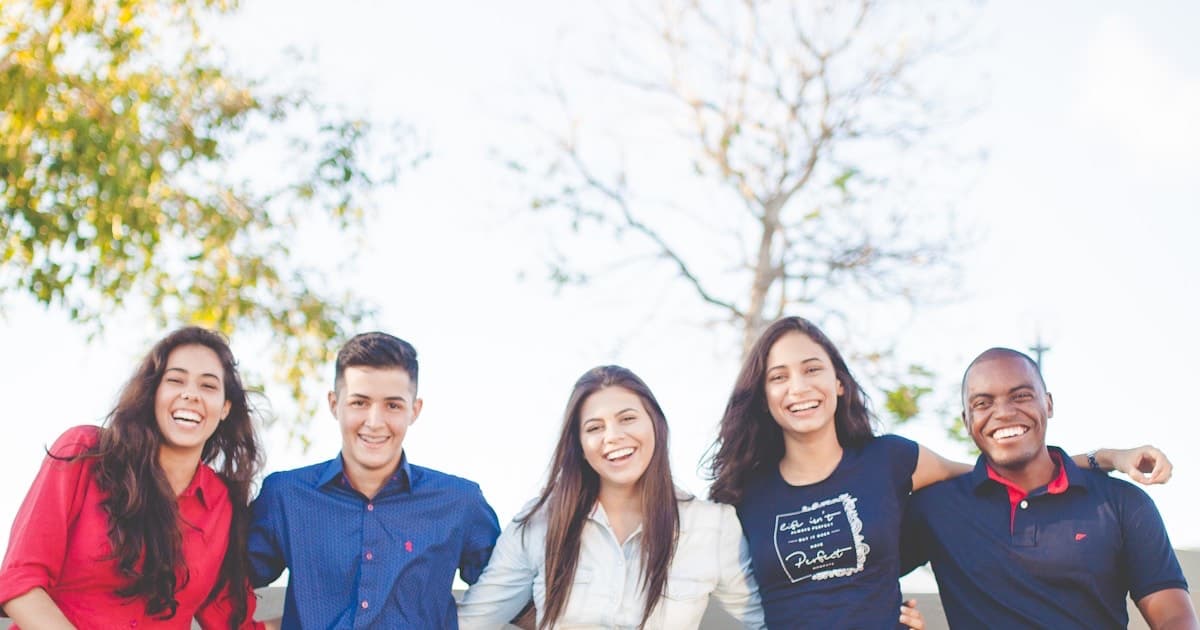 Top 15 Scholarships for International Students in 2026 (USA & Canada)