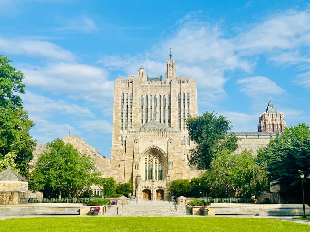 Yale University Full Scholarship for International Students 2026